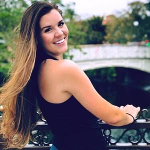 Meet your Posher, Lily